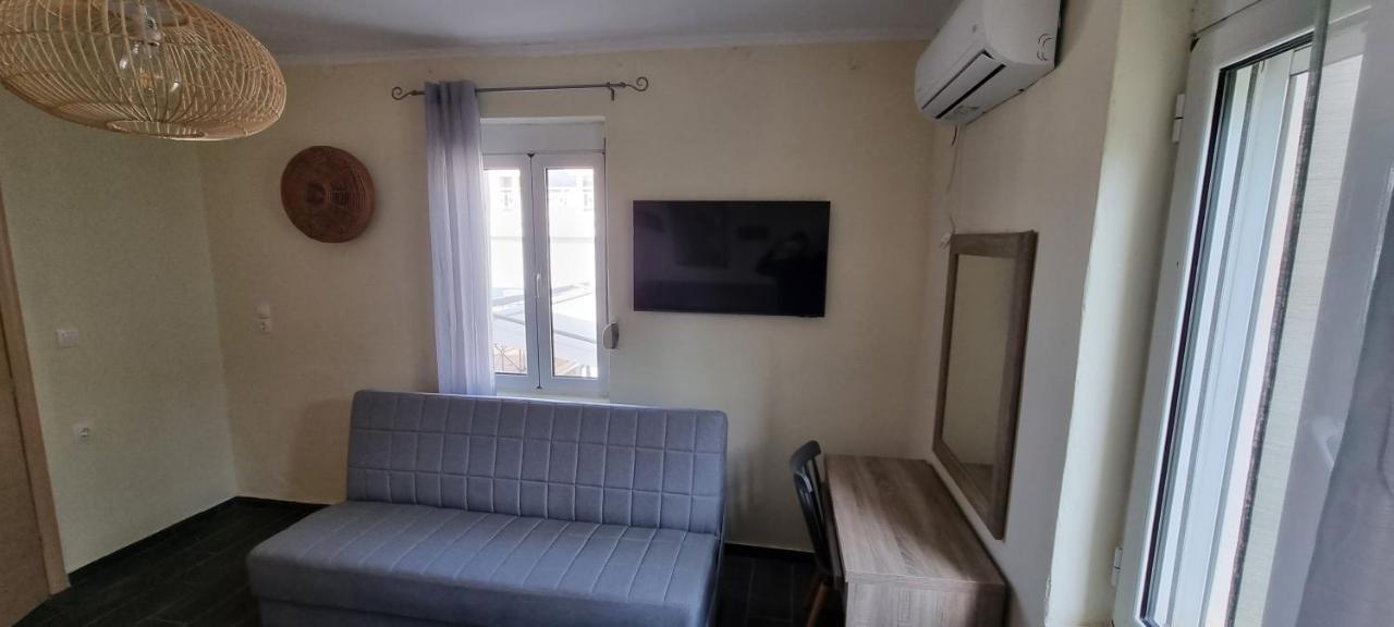 Fifi'S Luxury Apartment Platanés المظهر الخارجي الصورة