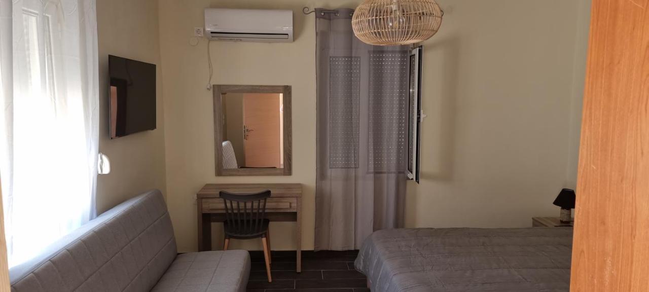 Fifi'S Luxury Apartment Platanés المظهر الخارجي الصورة